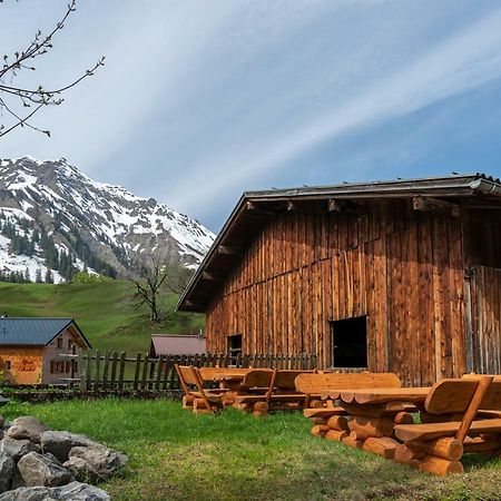 Bergwelt-M - Scheunencamping Schröcken Exterior foto